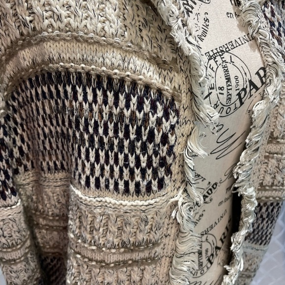 FYLO Textured Knit Sweater Size Large - Picture 5 of 11